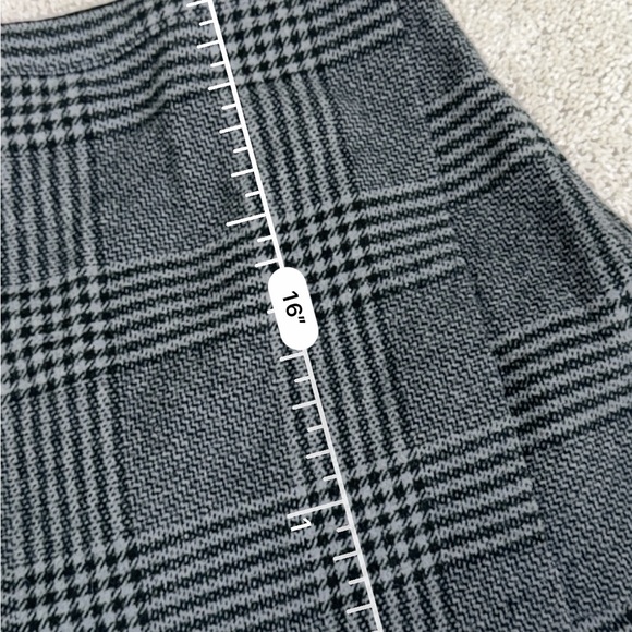 Abercrombie & fitch Gray Plaid faux wrap Women's Skirt - Picture 5 of 6